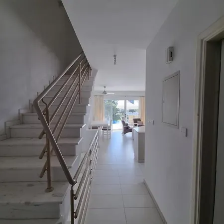 Coral Blue Bay בית נופש קורל ביי