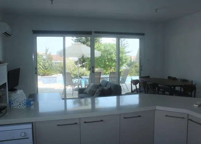 Coral Blue Bay * Coral Bay