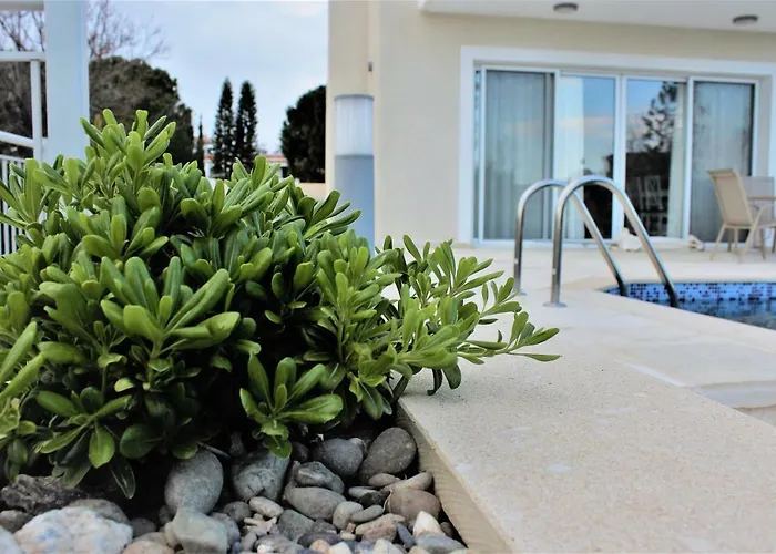 Coral Blue Bay * Κόλπος των Κοραλλιών